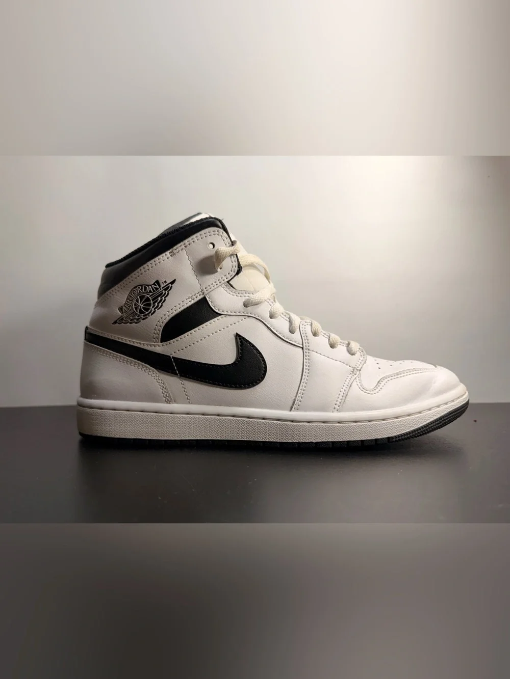 Nike Air Jordan 1 Mid -155